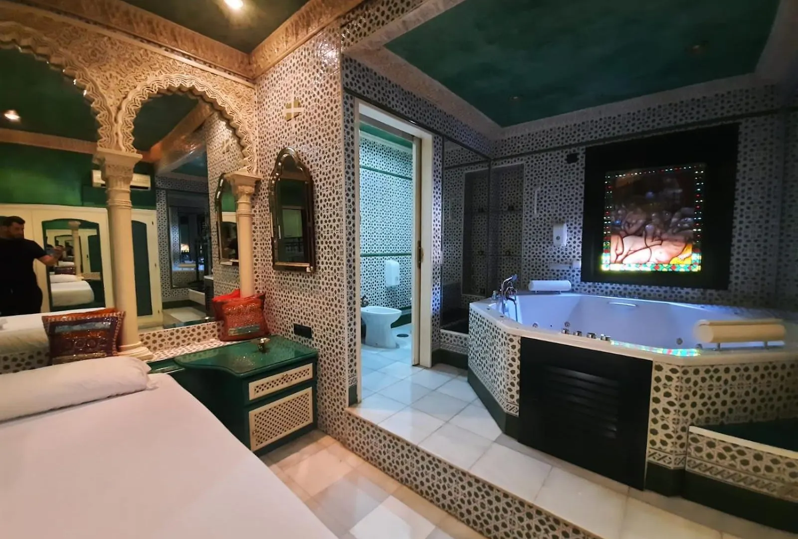 Hostal Avenida Andalucia - Solo Adultos Seville