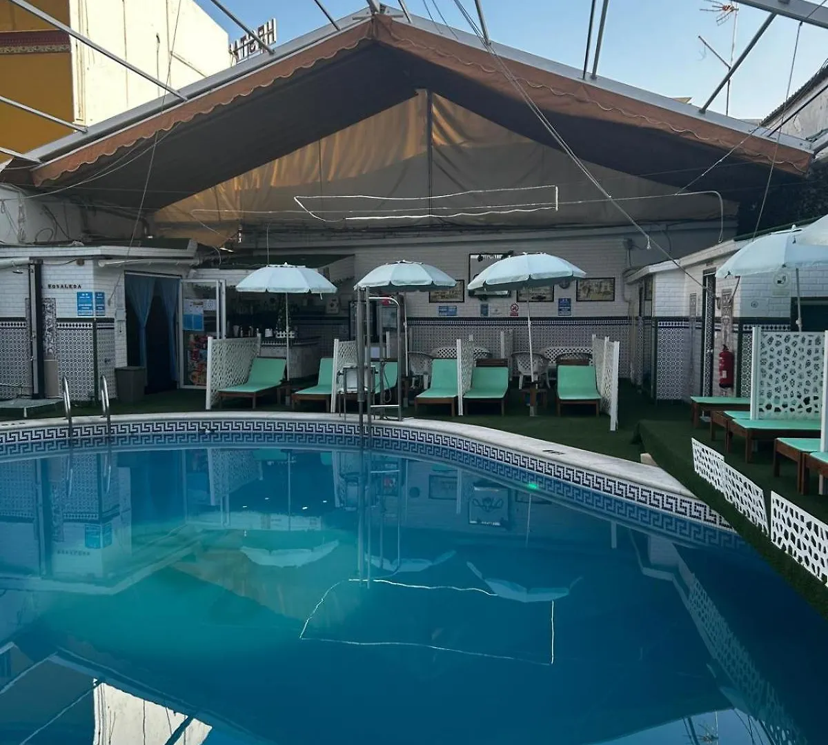 Hostal Avenida Andalucia - Solo Adultos Seville Guest house