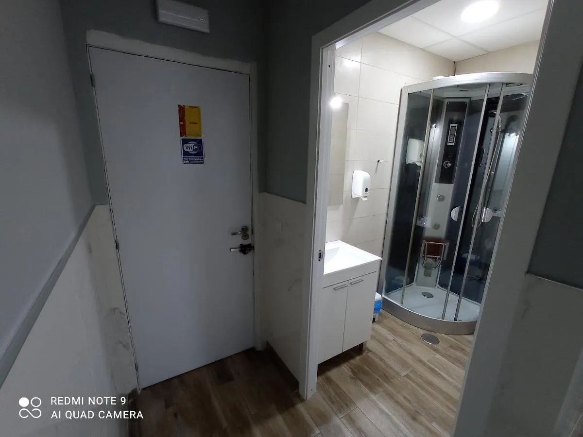 Hostal Avenida Andalucia - Solo Adultos Sevilla Gasthuis