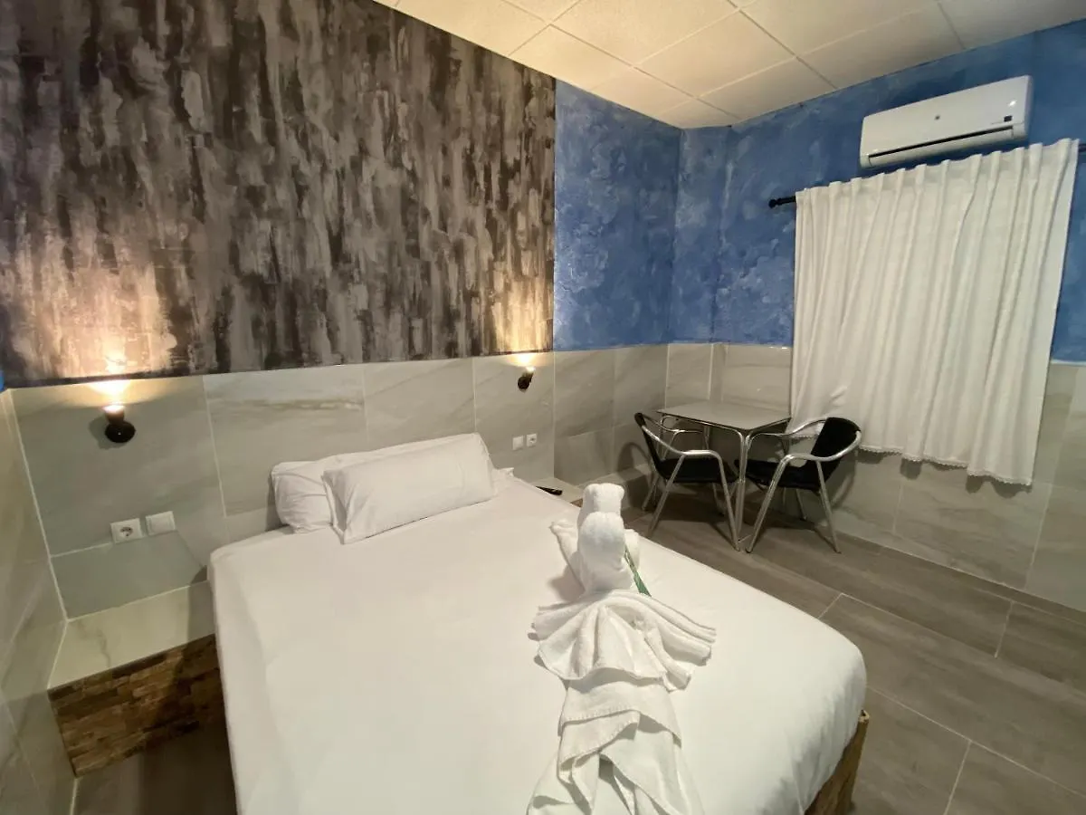 Hostal Avenida Andalucia - Solo Adultos Sevilla