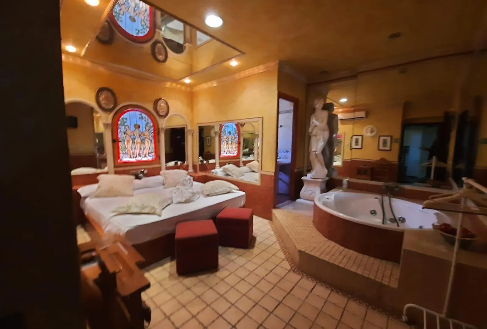 Gasthuis Hostal Avenida Andalucia - Solo Adultos Sevilla