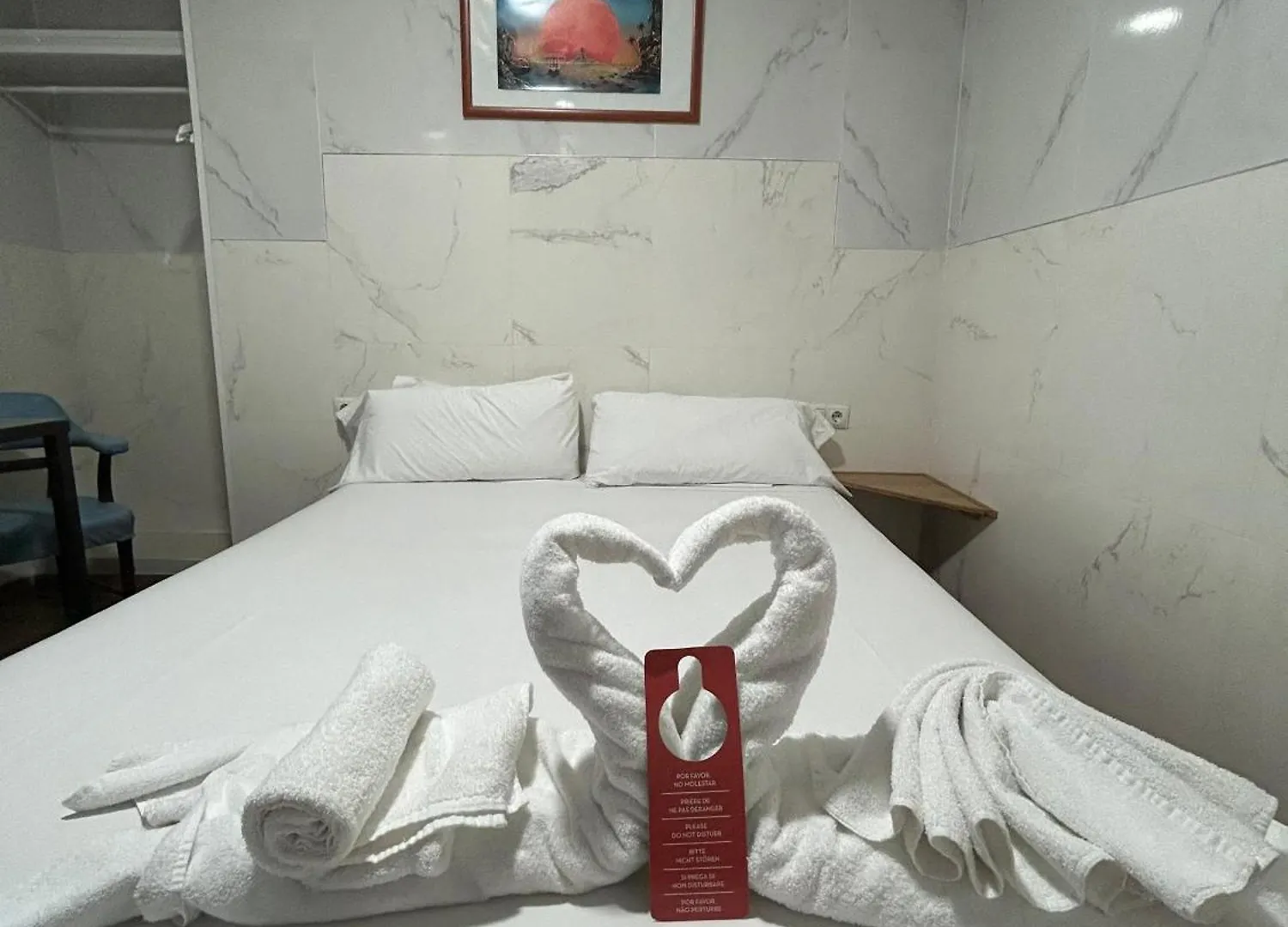 Gasthuis Hostal Avenida Andalucia - Solo Adultos Sevilla Spanje
