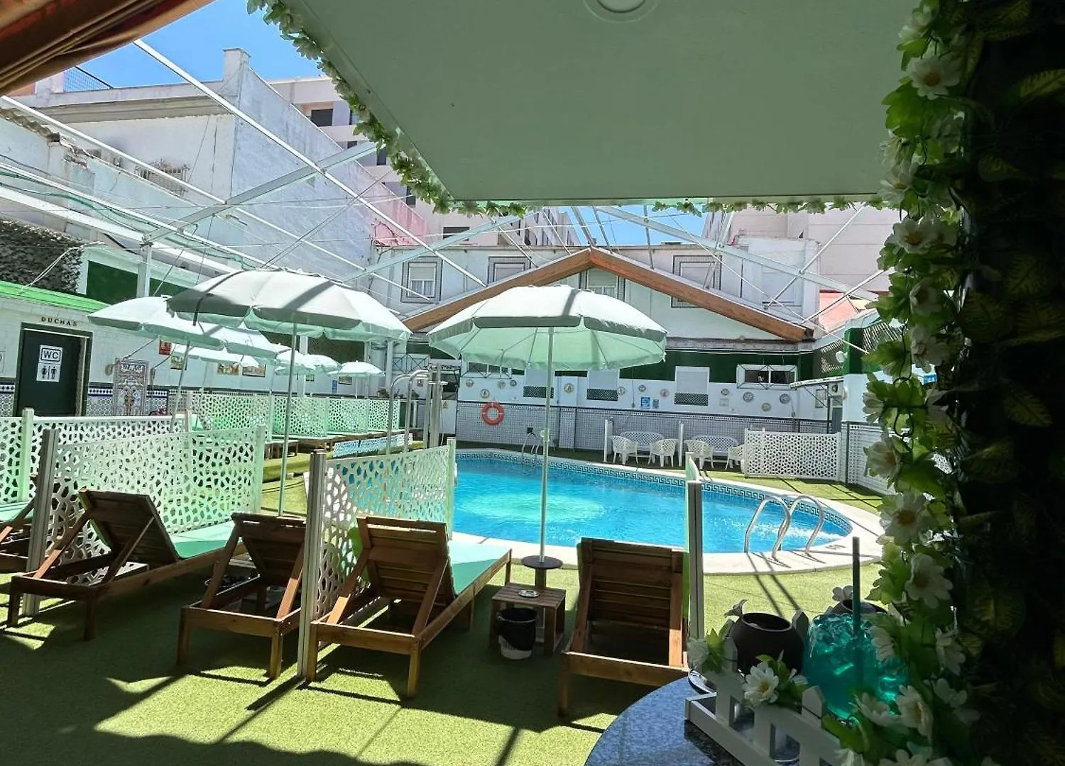 Gasthuis Hostal Avenida Andalucia - Solo Adultos Sevilla
