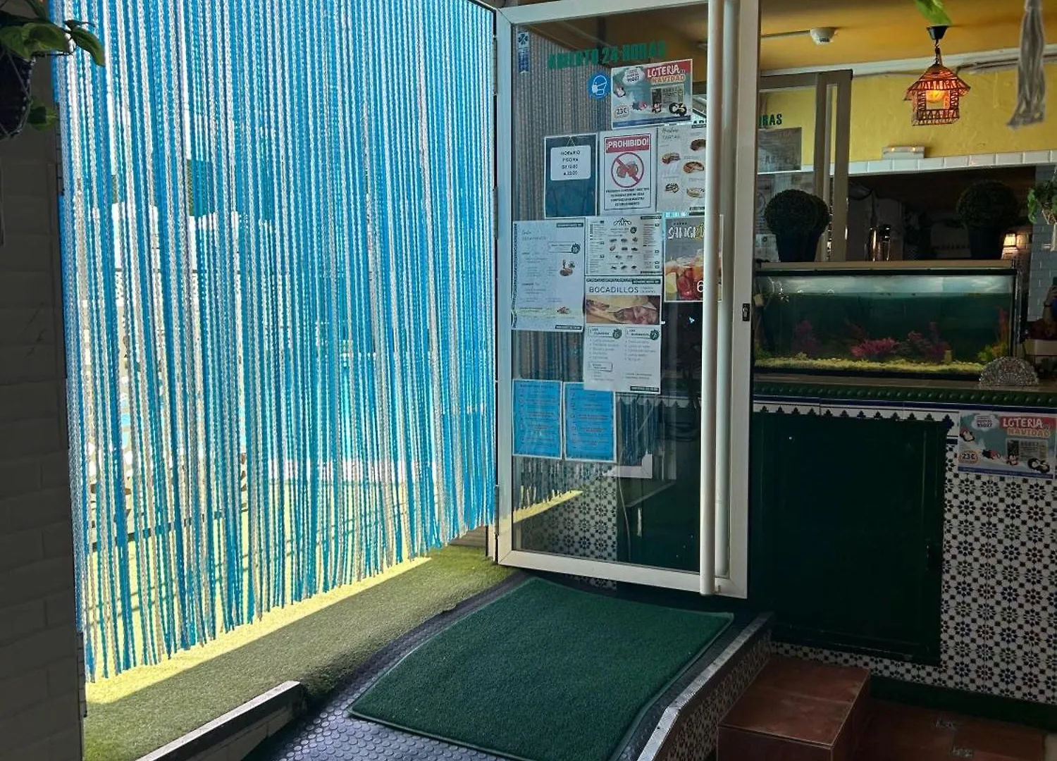 Hostal Avenida Andalucia - Solo Adultos Sevilla Spanje