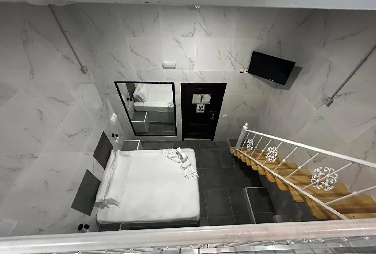 Hostal Avenida Andalucia - Solo Adultos Seville Guest house